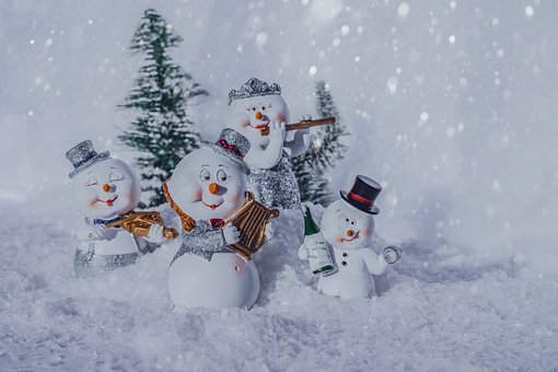 Christmas Carolling Snowmen